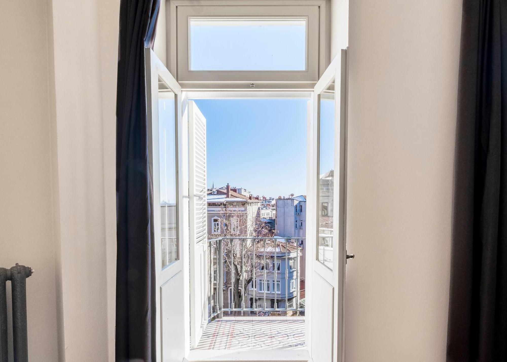 Homie Suites - Turna Residences In Cihangir Istanbul Bilik gambar